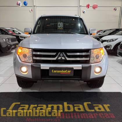 MITSUBISHI PAJERO FULL 3.8 HPE 4X4 V6 24V GASOLINA 4P AUTOMÁTICO